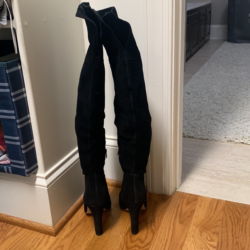 Suede boots - Picture 2 of 9